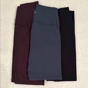 3 Old Navy Women’s High Rise Leggings Size Small